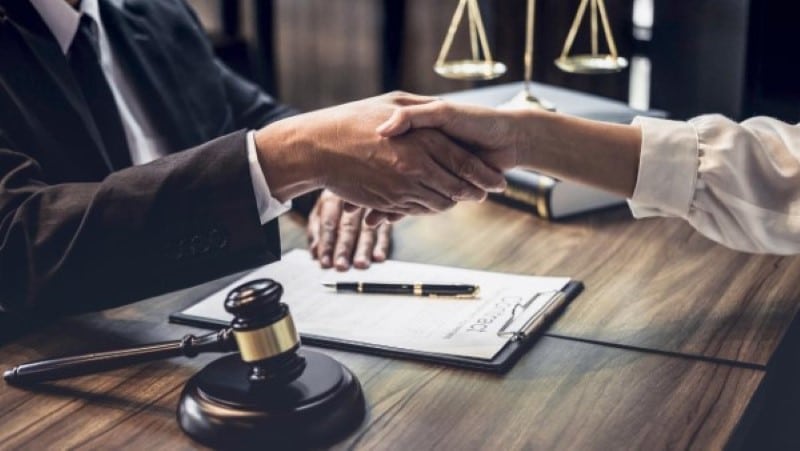 עורך דין מקרקעין במרכז